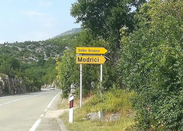 Kod Senja 60/a 펜션 스타리그라드