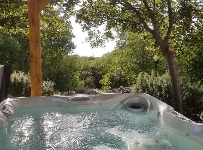 Kod Senja 60/a Стариград